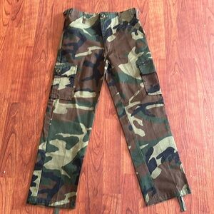 Rothco Youth Camo Pants size 12